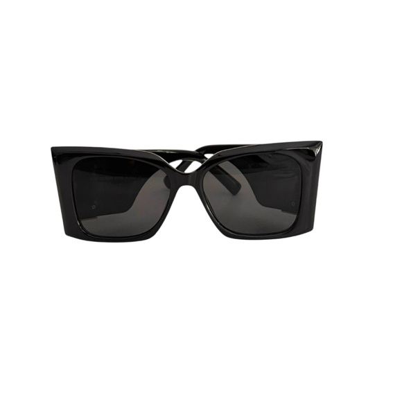 Cat EYE DARK Sunglasses WITH BOX - Picture 1 of 6